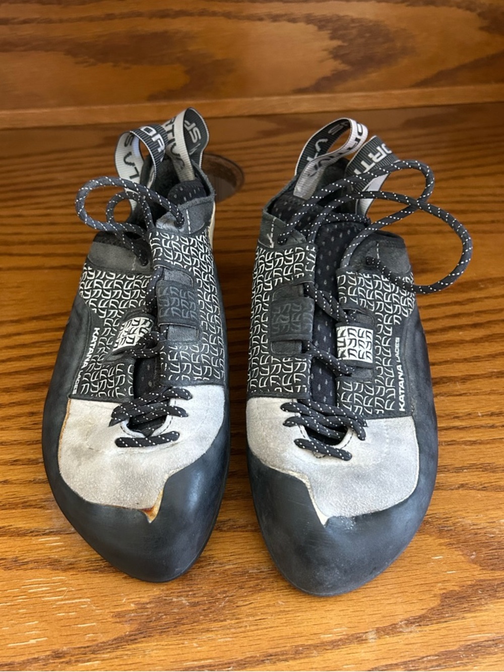 La Sportiva Katana Lace Climbing Shoes size 40 1/2 - Picture 2 of 10